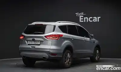 Ford Kuga 2016 2.0 автомат (гидро), миниатюра 2