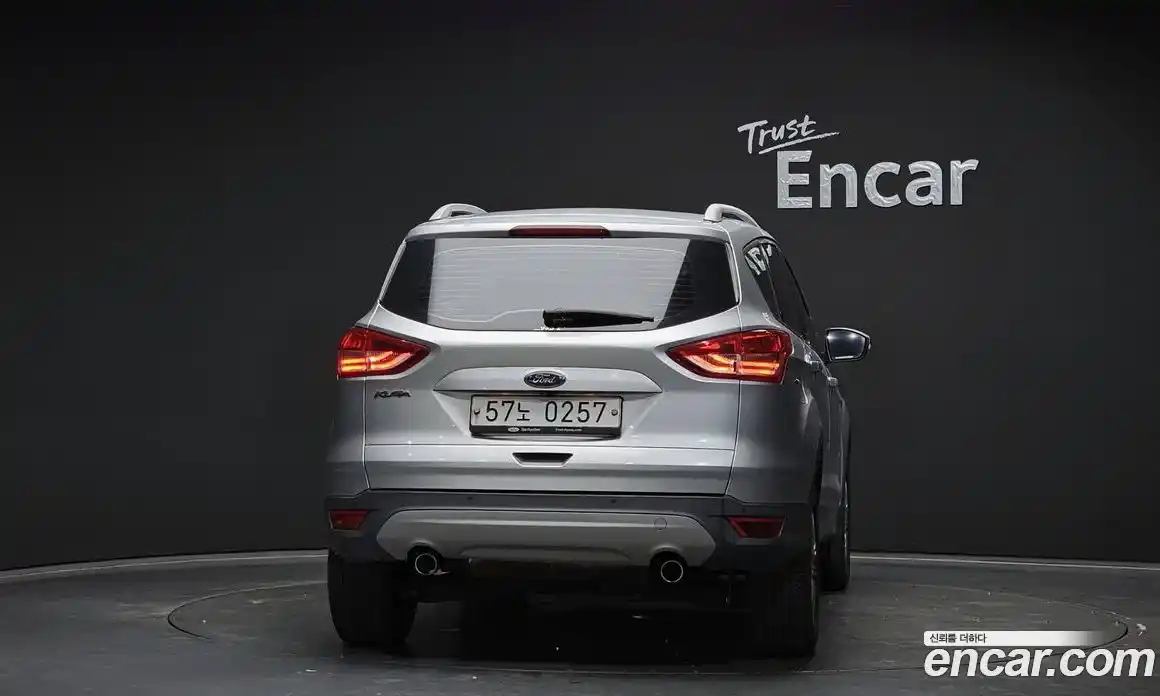 Ford Kuga 2016 2.0 автомат (гидро), фото 4