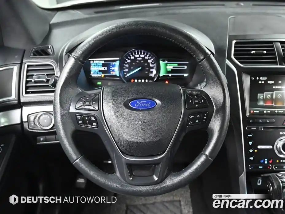 Ford Explorer 2018 2.3 автомат (гидро), фото 13