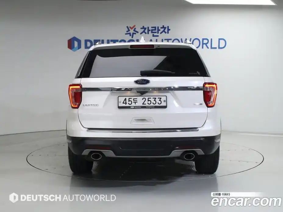 Ford Explorer 2018 2.3 автомат (гидро), фото 4