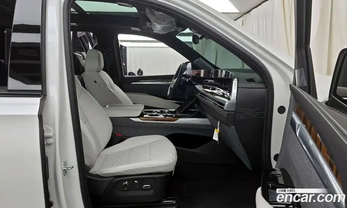 Cadillac Escalade 2025 6.2 гидро, фото 11