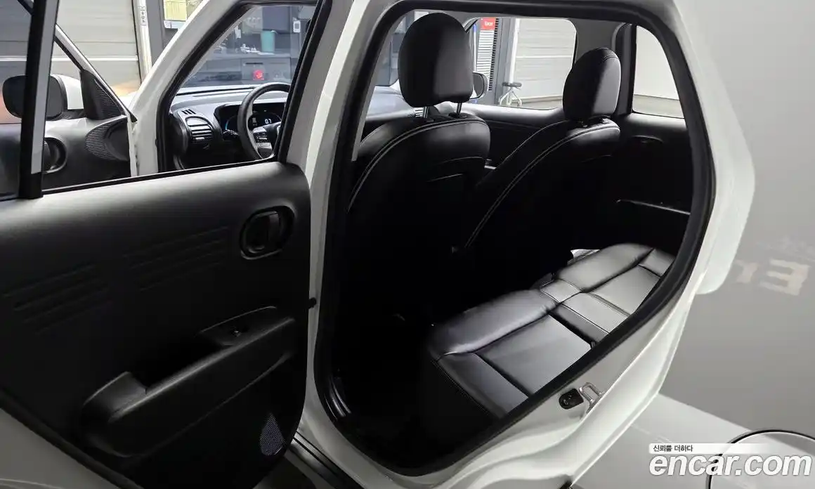 Hyundai Casper 2022 1.0 автомат (гидро), фото 13
