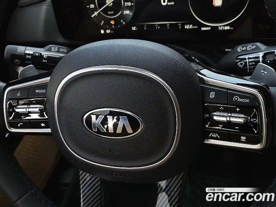 Kia Carnival 2020 2.2 автомат (гидро), фото 15