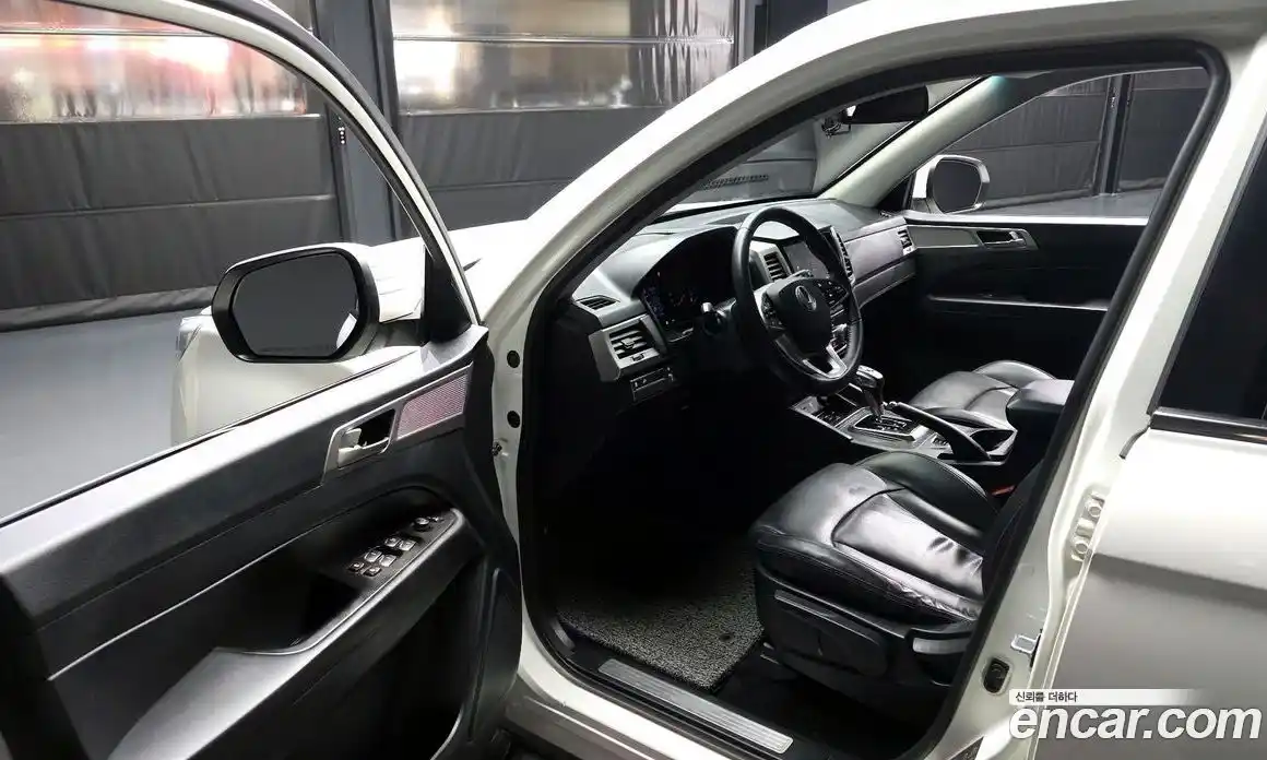SsangYong Rexton 2019 2.2 автомат (гидро), фото 10