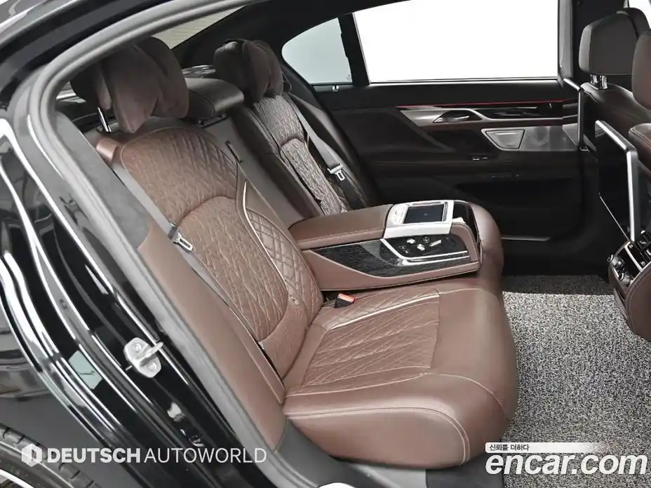 BMW 7 серия 2022 3.0 автомат (гидро), фото 13