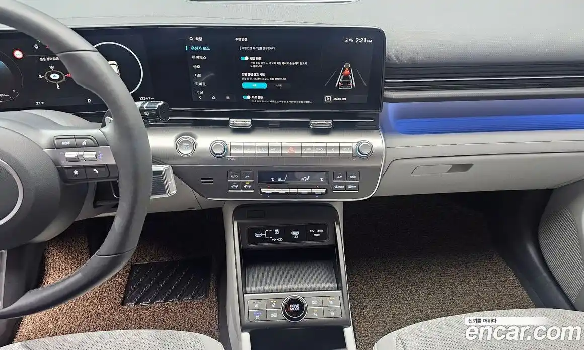 Hyundai Kona 2025 1.6 автомат (гидро), фото 20