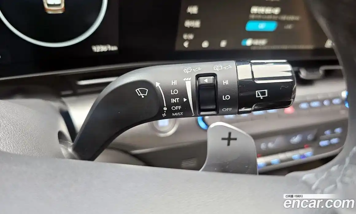 Hyundai Kona 2025 1.6 автомат (гидро), фото 25