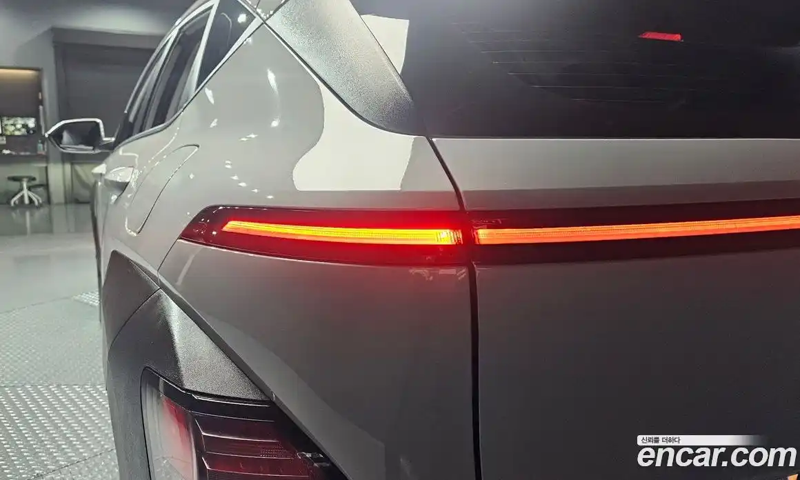 Hyundai Kona 2025 1.6 автомат (гидро), фото 9