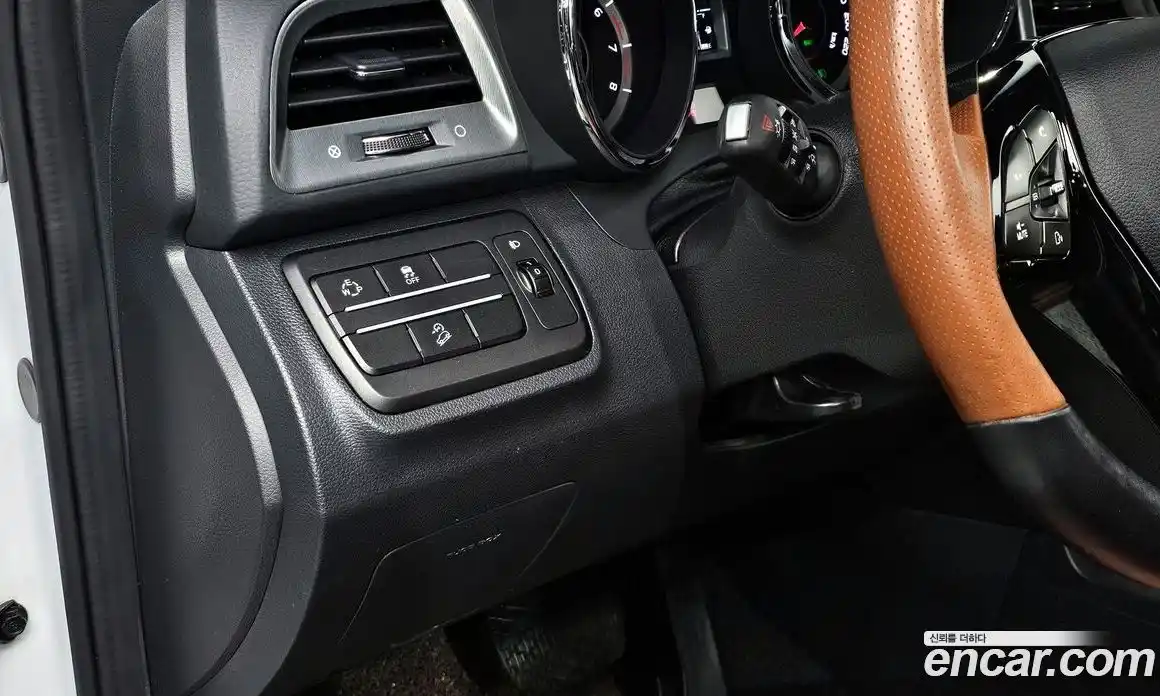 SsangYong TIBOLI 2018 1.6 автомат (гидро), фото 23