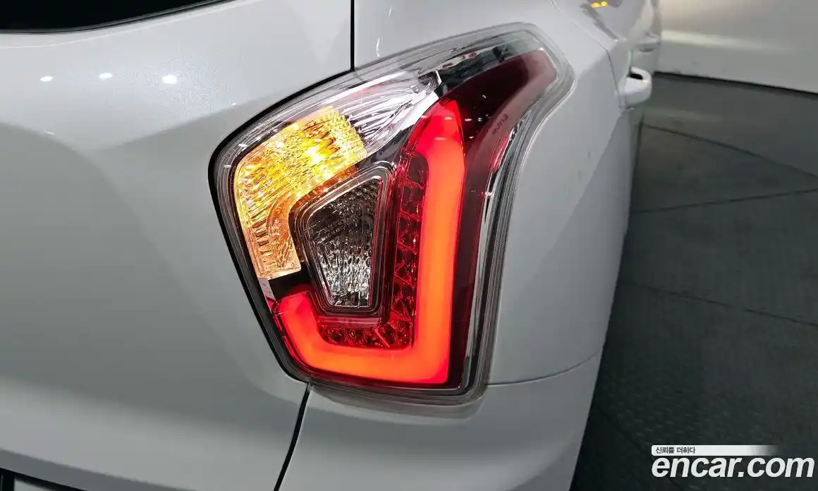 SsangYong TIBOLI 2018 1.6 автомат (гидро), фото 9