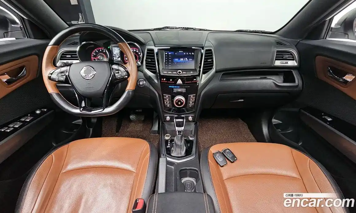 SsangYong TIBOLI 2018 1.6 автомат (гидро), фото 10