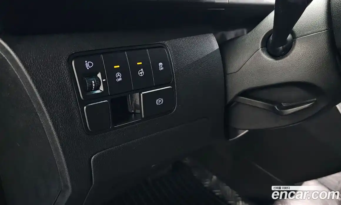 Hyundai Staria 2025 2.2 автомат (гидро), фото 14