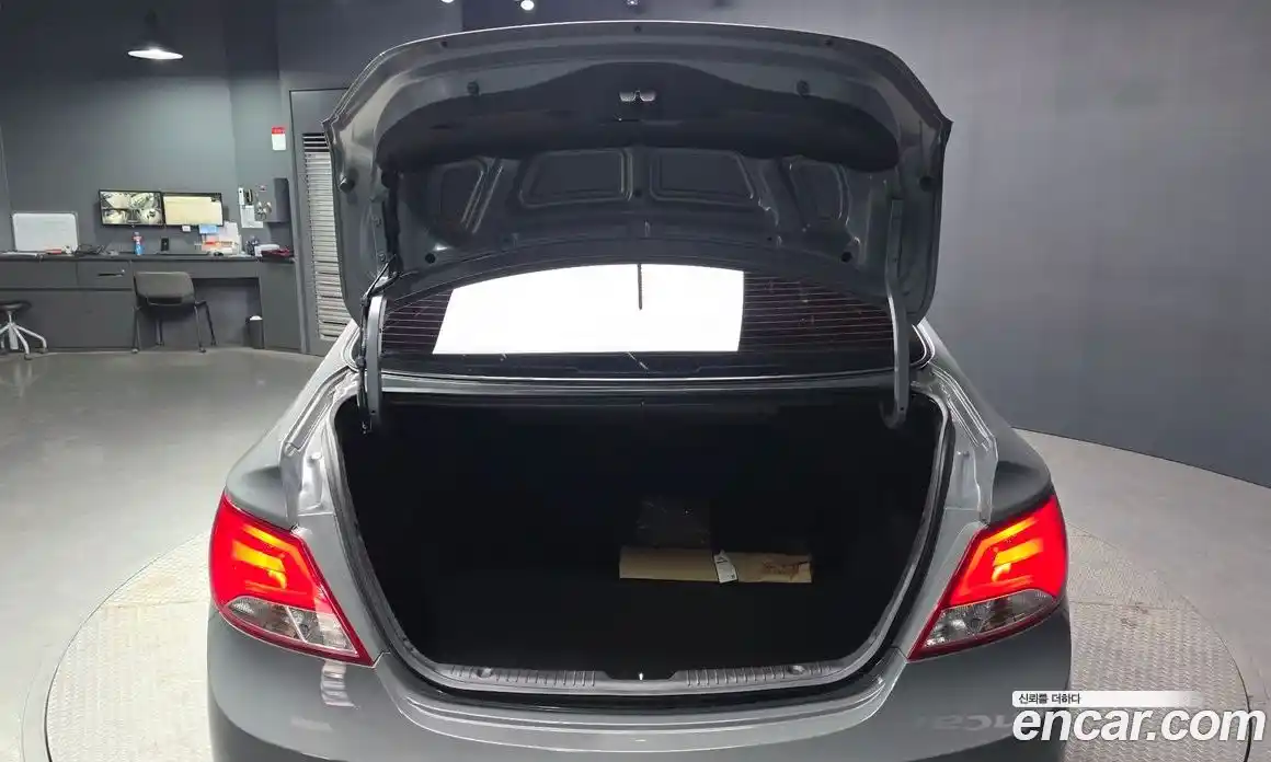 Hyundai Accent 2019 1.4 автомат (гидро), фото 20