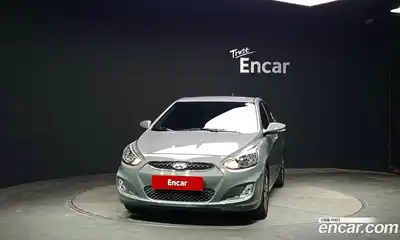 Hyundai Accent 2019 1.4 автомат (гидро), миниатюра 3