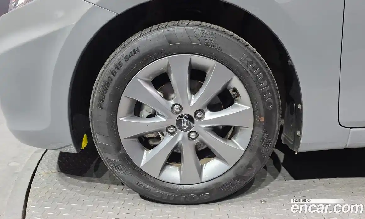 Hyundai Accent 2019 1.4 автомат (гидро), фото 5