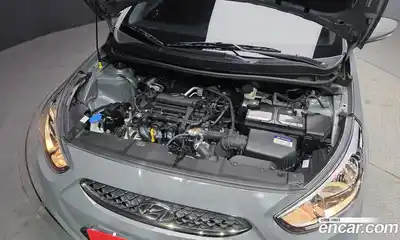Hyundai Accent 2019 1.4 автомат (гидро), миниатюра 6