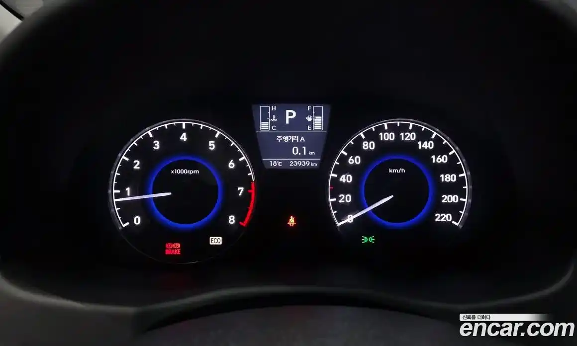 Hyundai Accent 2019 1.4 автомат (гидро), фото 8