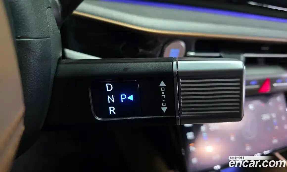 Hyundai Grandeur 2023 2.5 автомат (гидро), фото 12