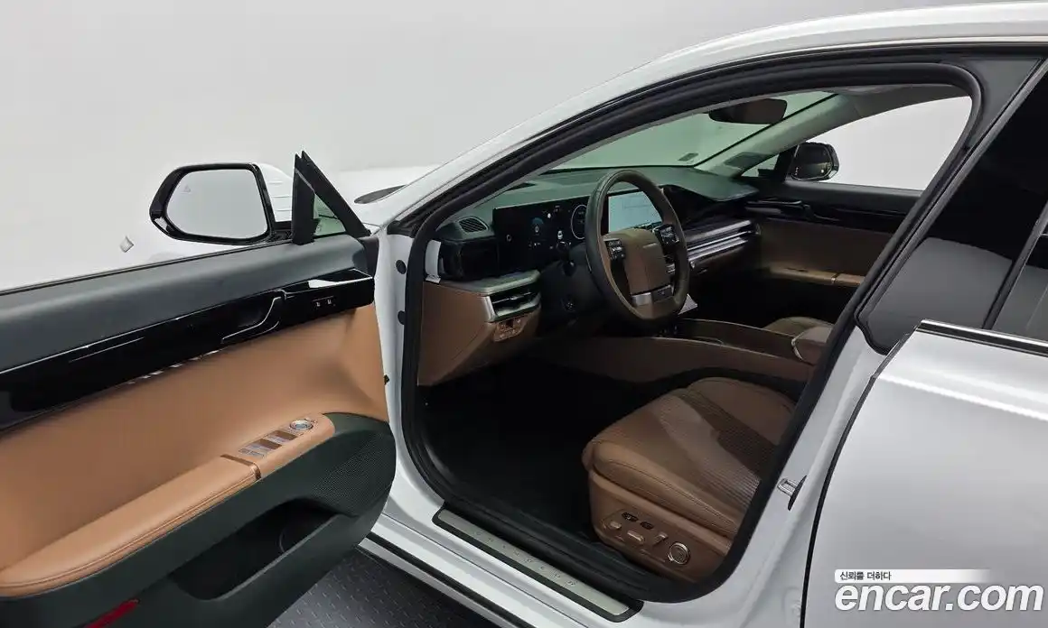 Hyundai Grandeur 2023 2.5 автомат (гидро), фото 13