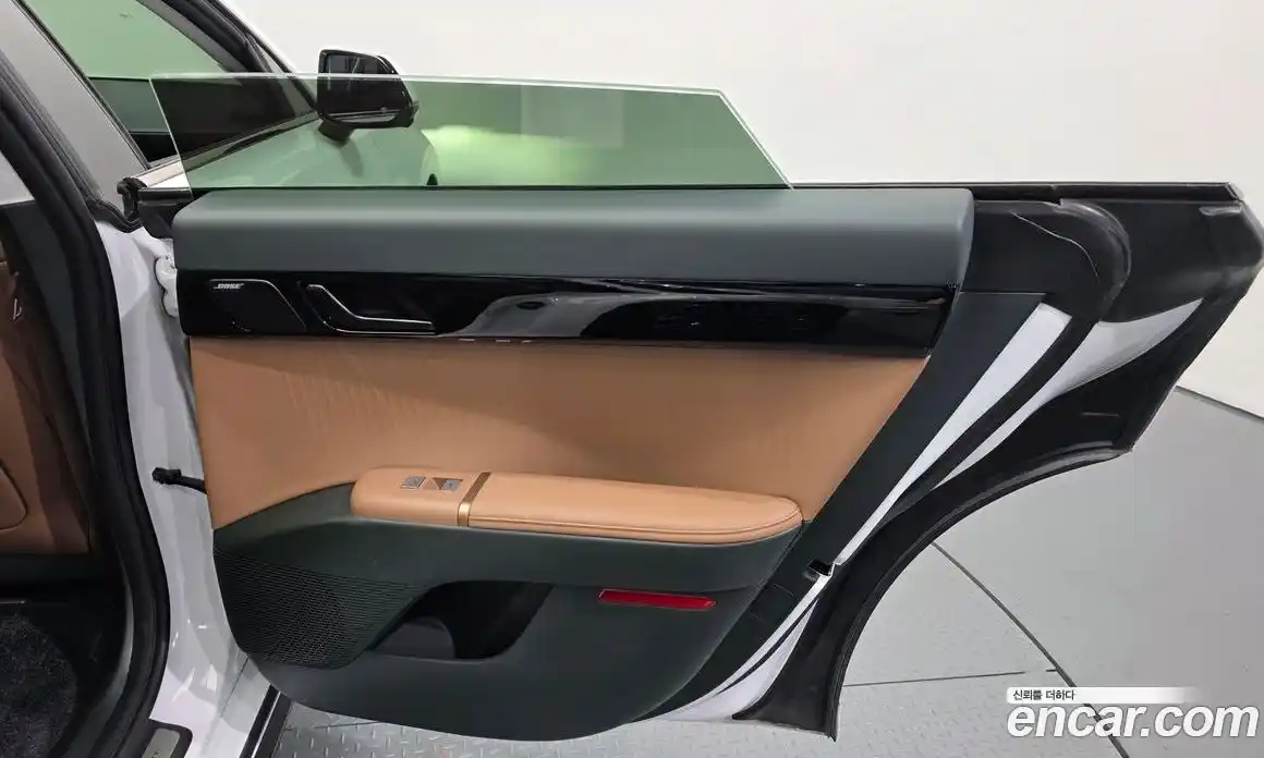 Hyundai Grandeur 2023 2.5 автомат (гидро), фото 15
