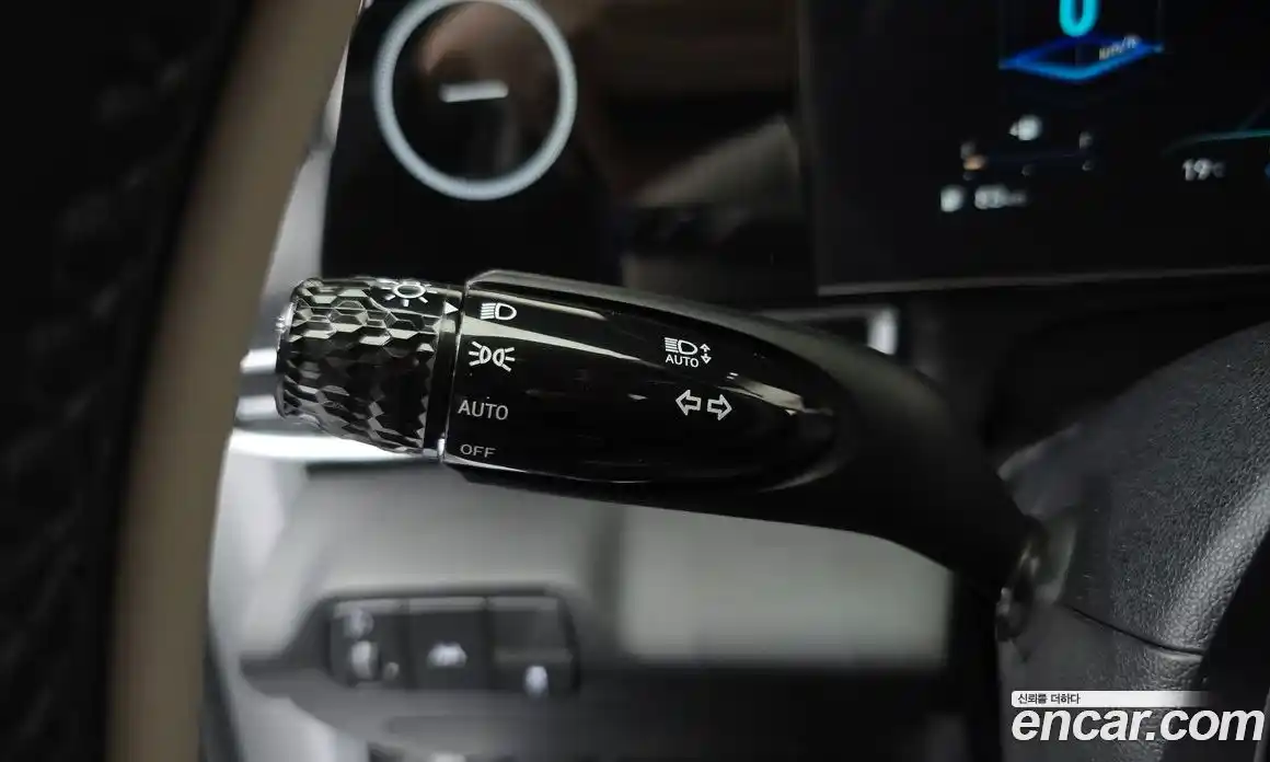 Hyundai Avante 2021 1.6 автомат (гидро), фото 18