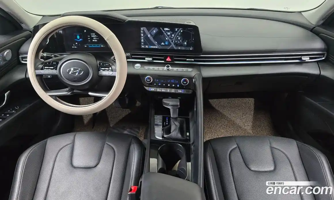 Hyundai Avante 2021 1.6 автомат (гидро), фото 7