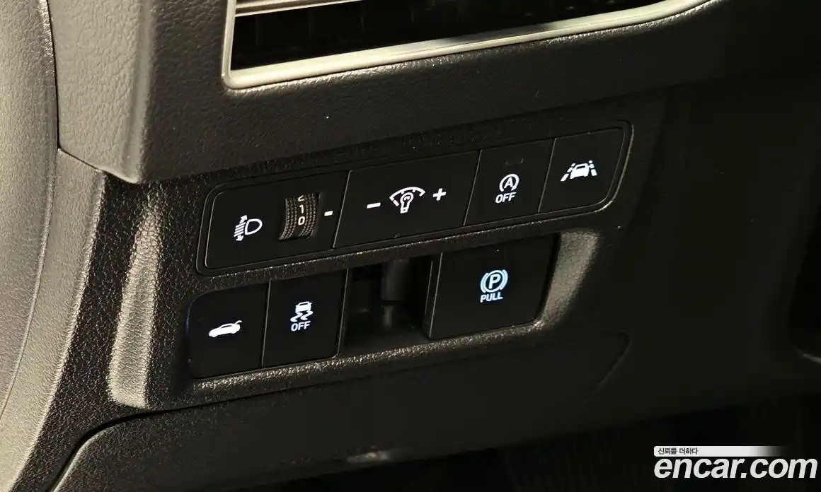 Hyundai Sonata 2019 2.0 автомат (гидро), фото 16