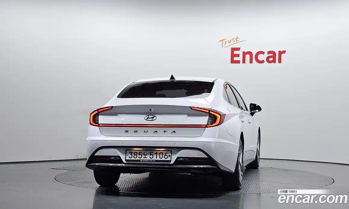 Hyundai Sonata 2019 2.0 автомат (гидро), фото 4