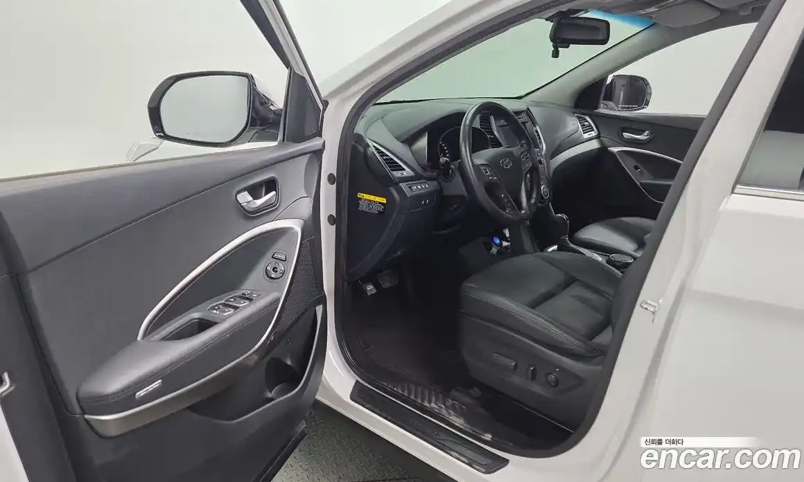Hyundai Santa Fe 2016 2.0 автомат (гидро), фото 13