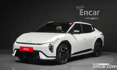 Kia EV4, 2025, 2 955 км