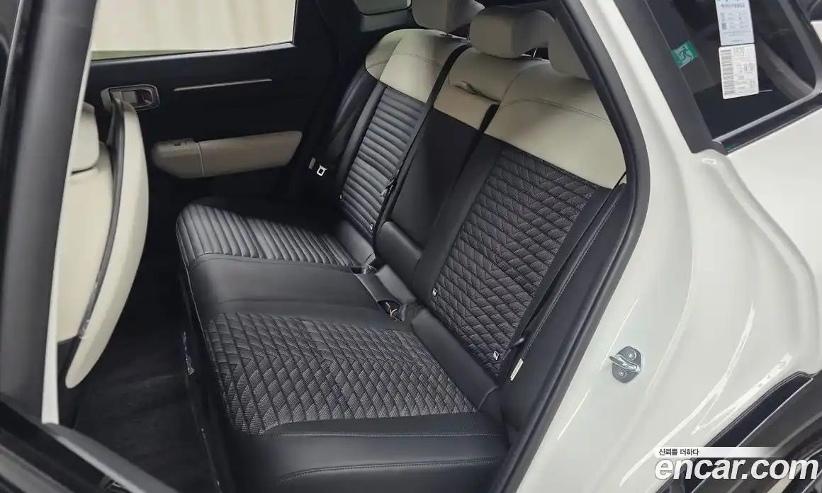 Kia EV4 2025 0.2 автомат (гидро), фото 16