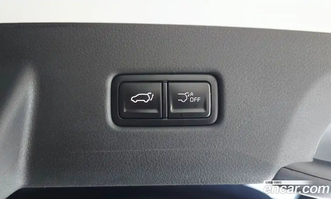 Kia Carnival 2025 1.6 автомат (гидро), фото 24