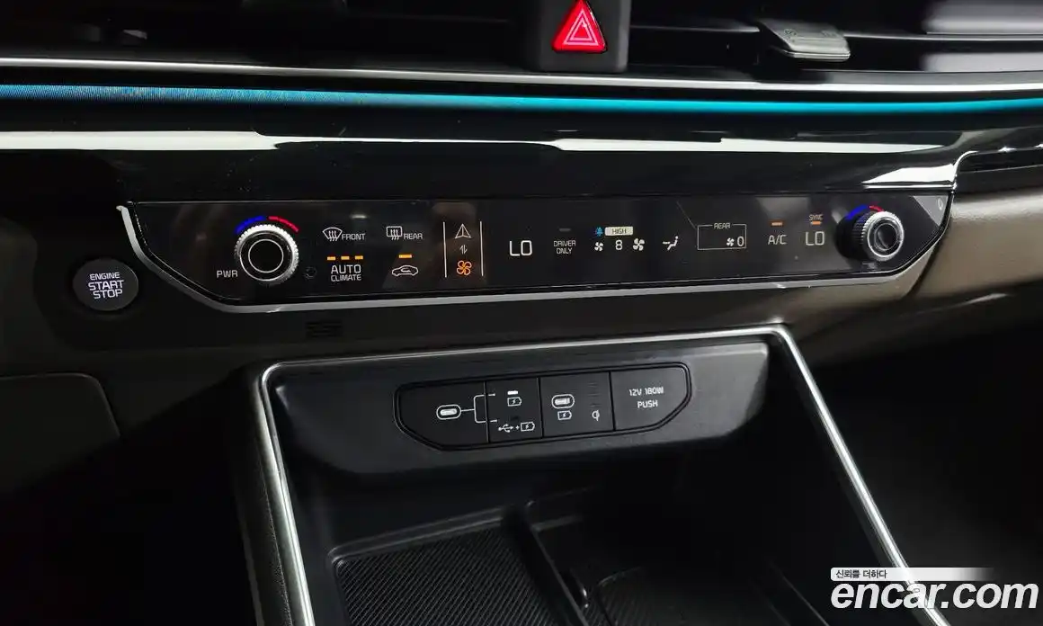 Kia Carnival 2025 1.6 автомат (гидро), фото 32