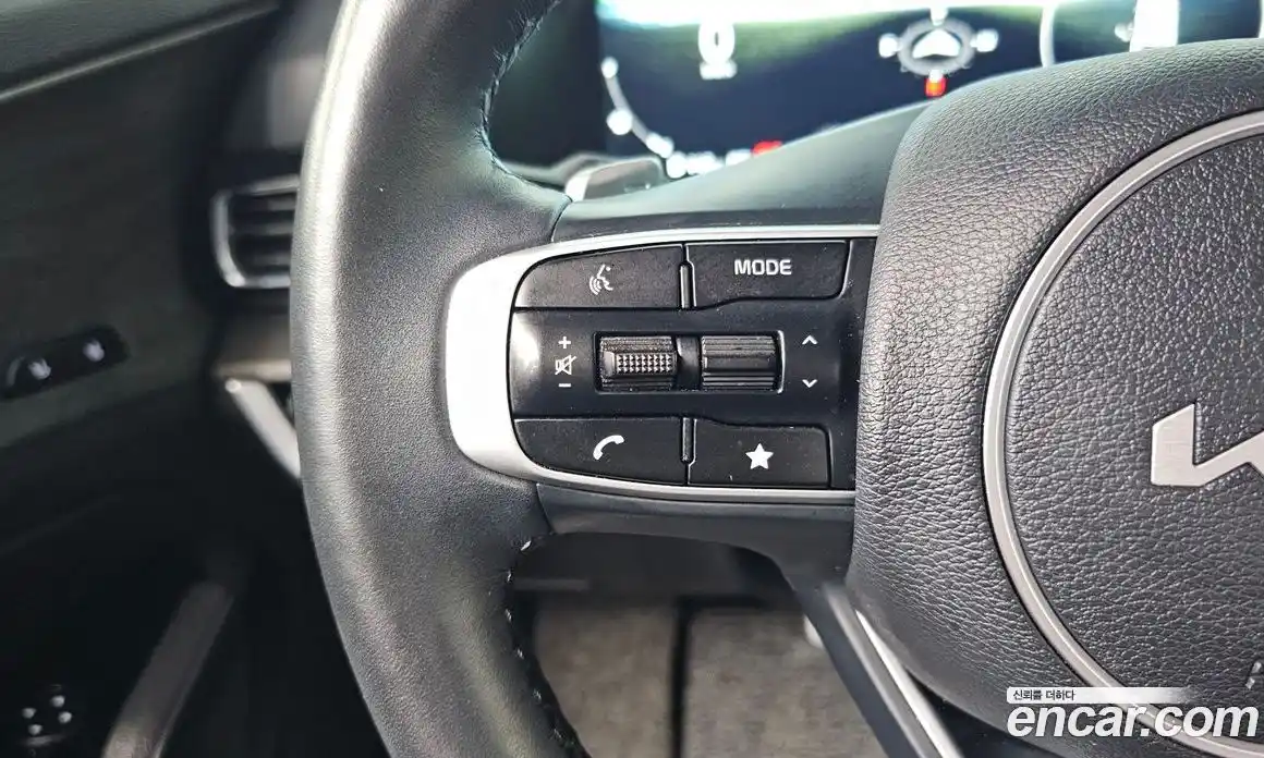 Kia Sportage 2023 1.6 автомат (гидро), фото 20