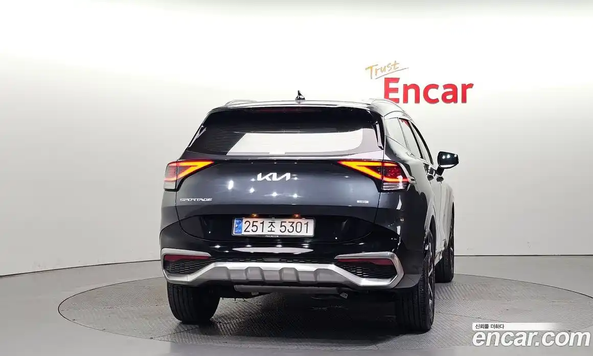 Kia Sportage 2023 1.6 автомат (гидро), фото 4