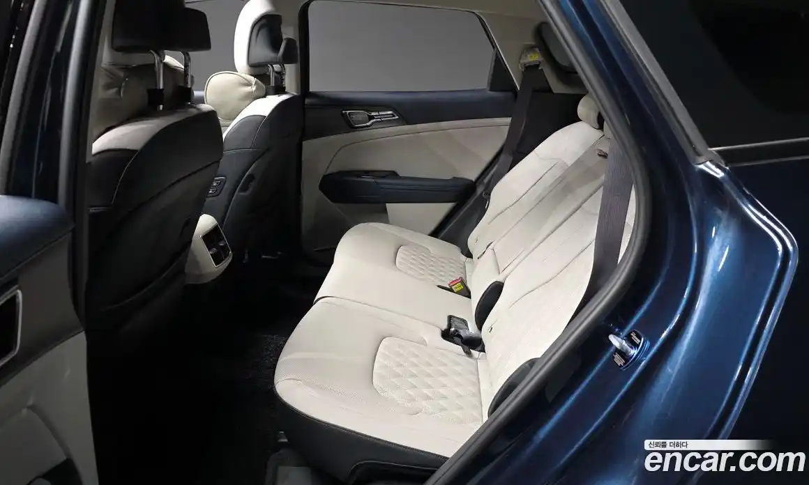 Kia Sportage 2021 1.6 автомат (гидро), фото 16