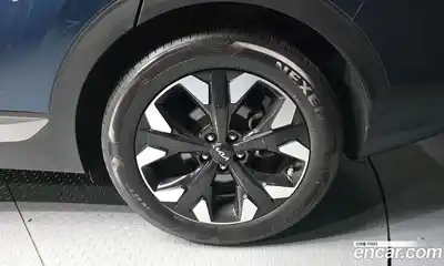 Kia Sportage 2021 1.6 автомат (гидро), миниатюра 5