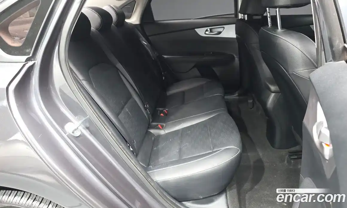 Kia K3 2021 1.6 автомат (гидро), фото 18