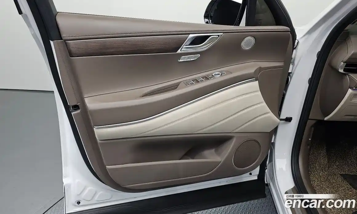 Genesis GV80 2023 2.5 автомат (гидро), фото 14