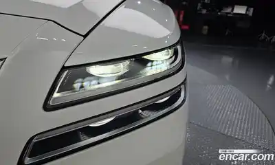 Genesis GV80 2023 2.5 автомат (гидро), миниатюра 8