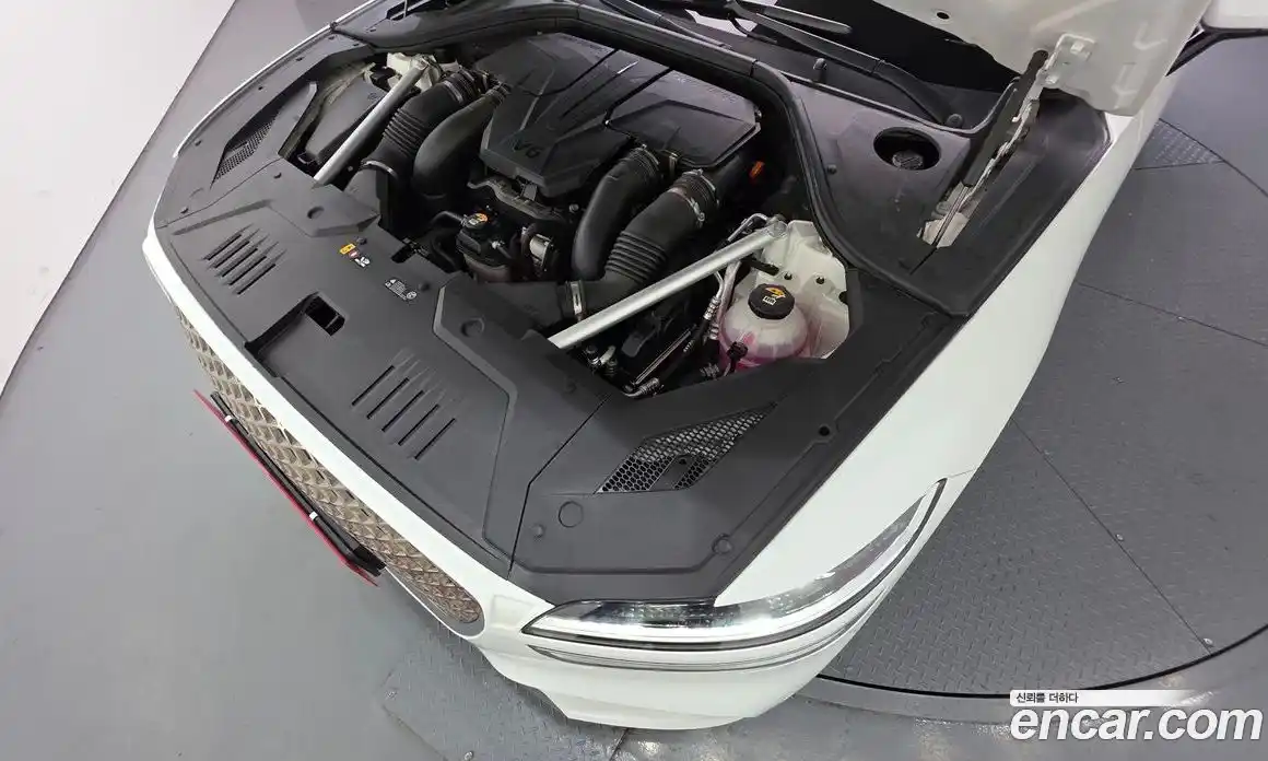 Genesis GV70 2021 3.5 автомат (гидро), фото 6