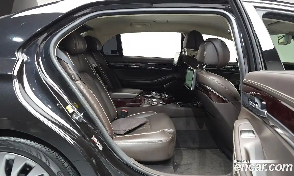 Genesis EQ900 2018 5.0 автомат (гидро), фото 18