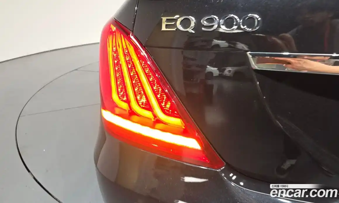Genesis EQ900 2018 5.0 автомат (гидро), фото 9