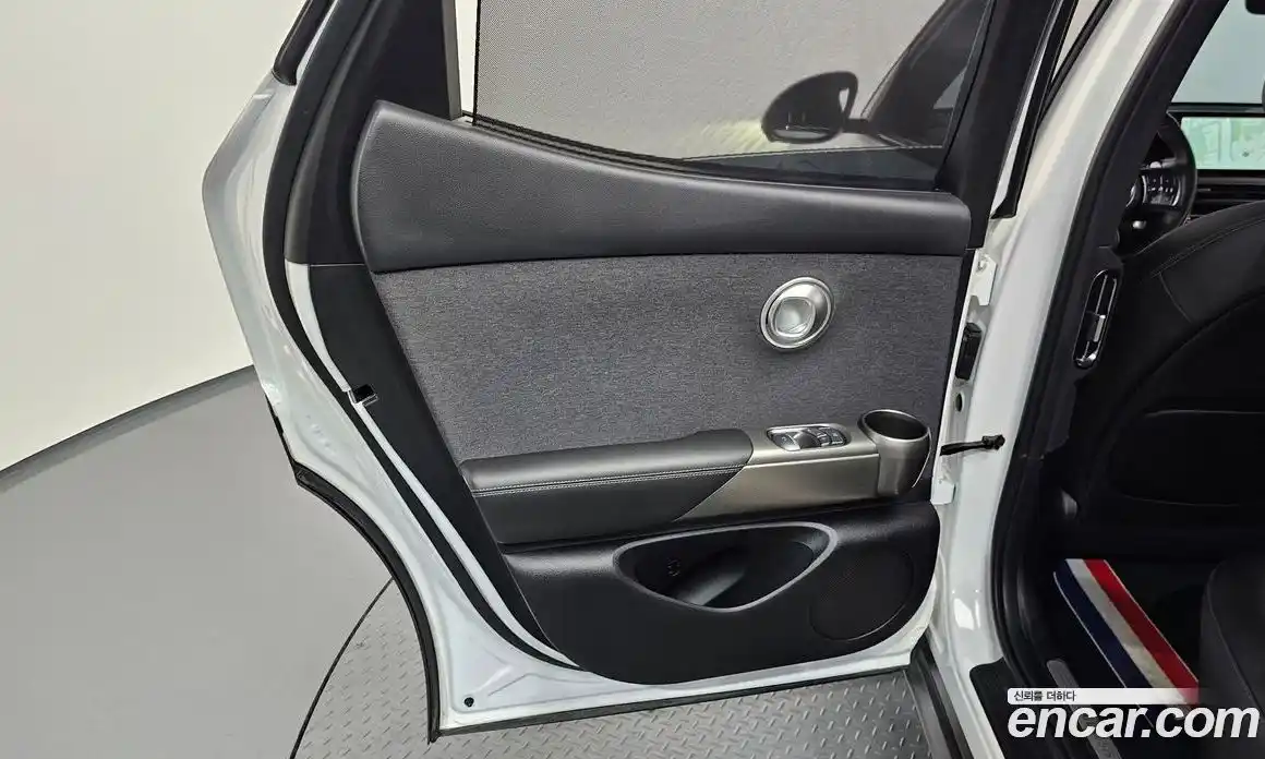 Genesis GV60 2022 0.1 автомат (гидро), фото 15