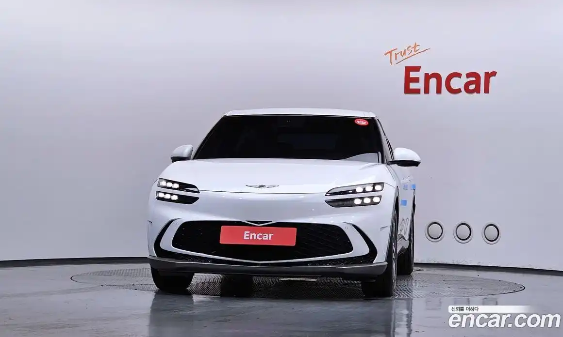 Genesis GV60 2022 0.1 автомат (гидро), фото 3
