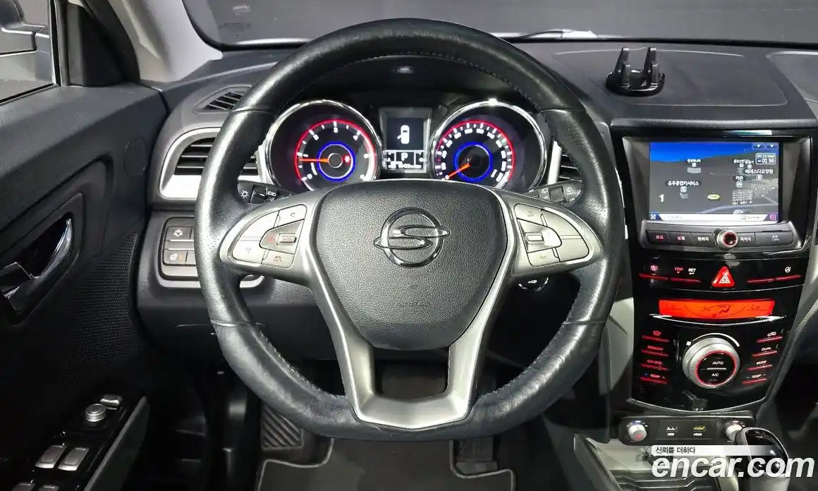 SsangYong TIBOLI 2016 1.6 автомат (гидро), фото 13