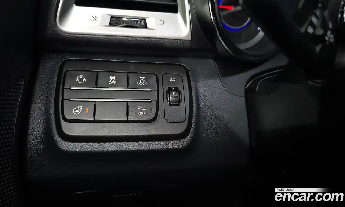 SsangYong TIBOLI 2016 1.6 автомат (гидро), фото 16