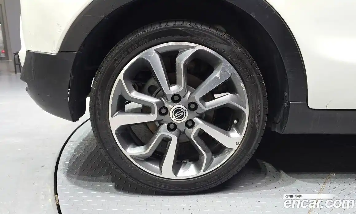SsangYong TIBOLI 2016 1.6 автомат (гидро), фото 5