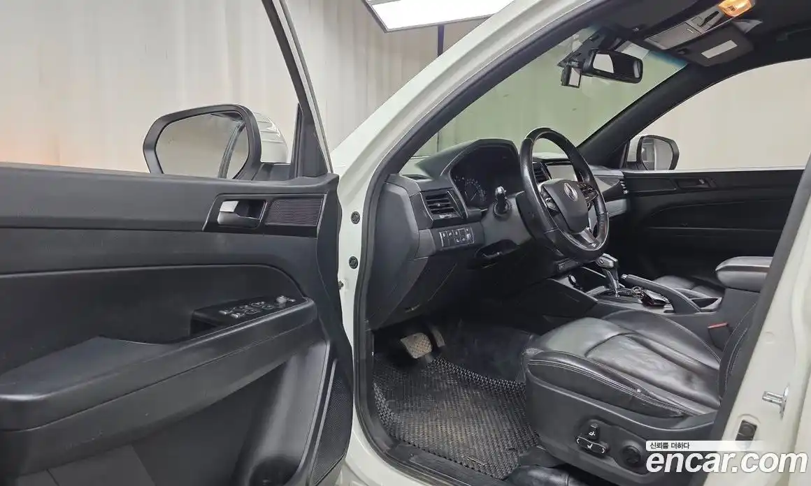 SsangYong Rexton 2021 2.2 автомат (гидро), фото 13