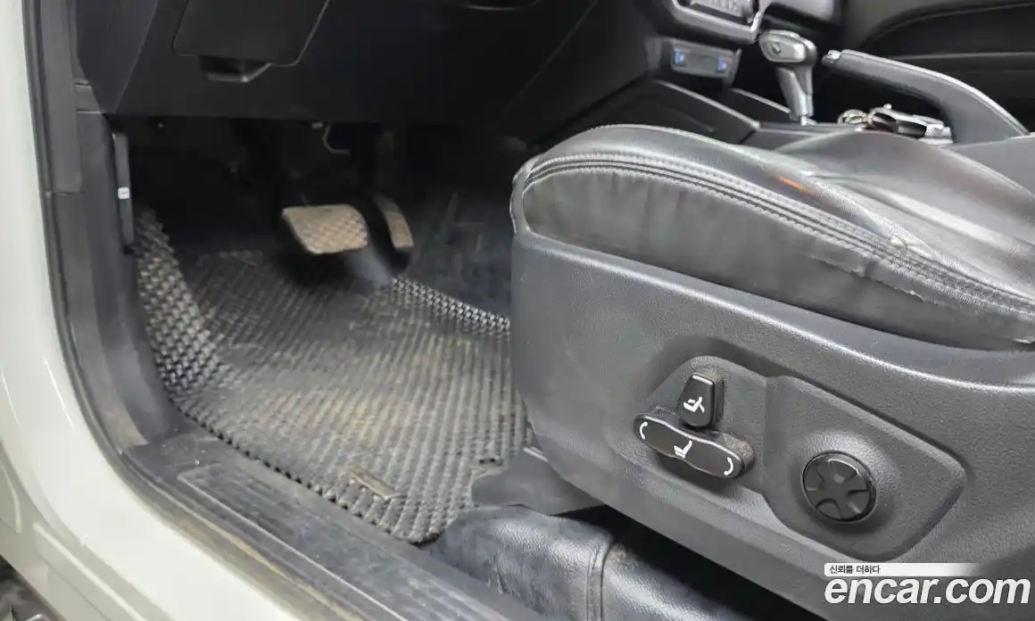 SsangYong Rexton 2021 2.2 автомат (гидро), фото 24